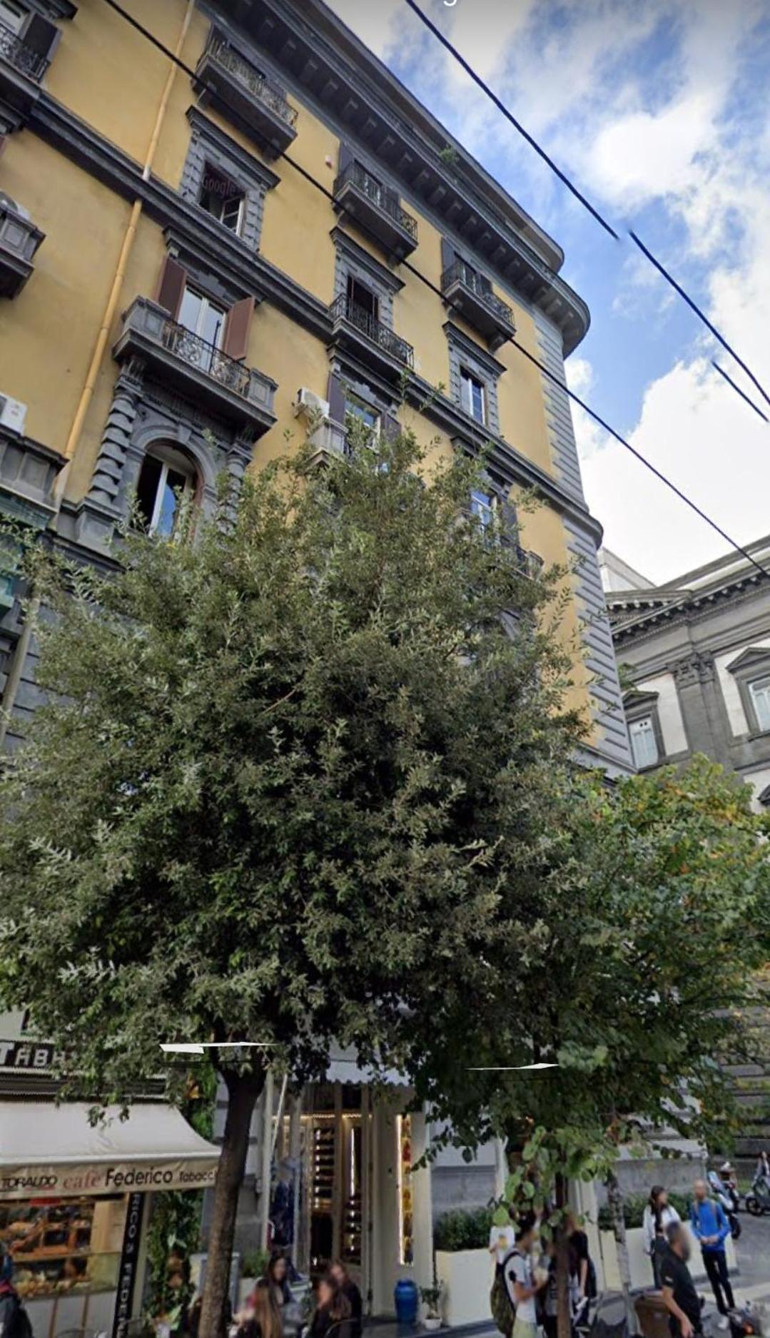 R&B Mezzocannone Napels Buitenkant foto